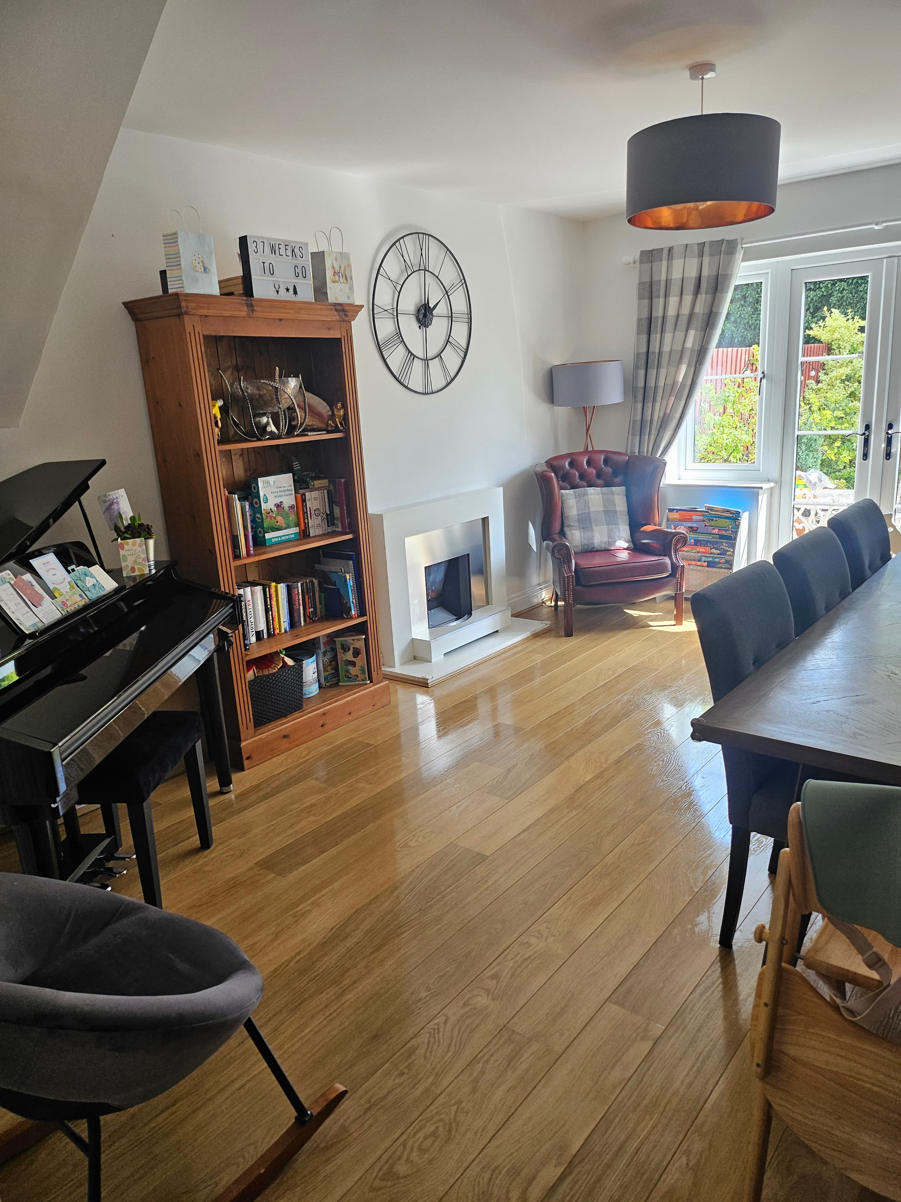 Gallery image 20 showing clean lines and a calm atmosphere